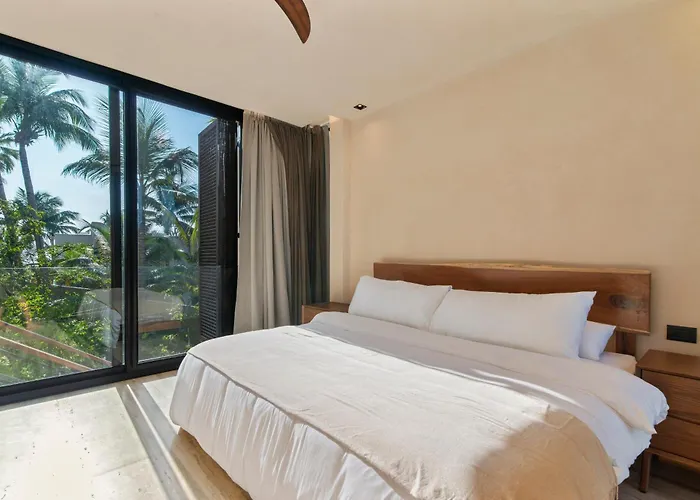 Front Luxury In *