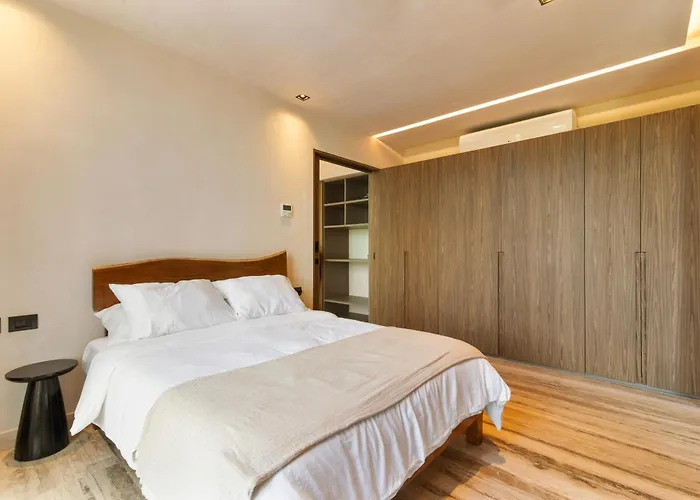Front Luxury In Apartamento